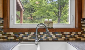 241 E Hardscrabble Rd, Auburn, ME 04210