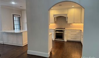 4909 Torrey Pines Ct, Charlotte, NC 28226