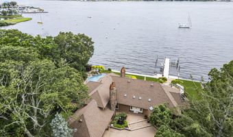 99 Holly Ln, Bayville, NJ 08721