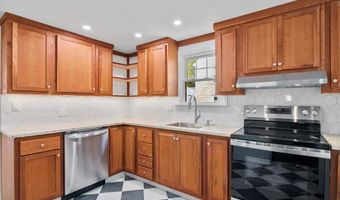 221 Grandview St, Bennington, VT 05201