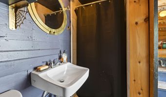141 Centre St, Bath, ME 04530