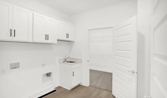 5351 Nettleton Way, Avon, IN 46123