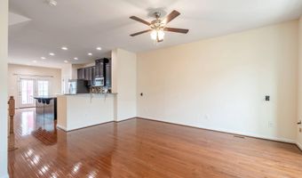 41686 MCMONAGLE Sq, Aldie, VA 20105