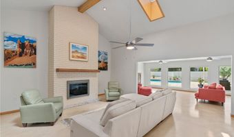 1904 Helen St, Alice, TX 78332