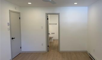 2548 28th St SW, Allentown, PA 18103