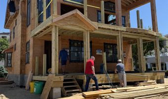 141 8th St, Avalon, NJ 08202