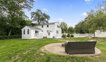 49 Baldwin Rd, Billerica, MA 01821