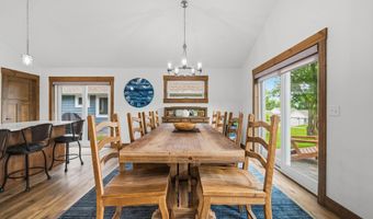 1515 Geneva Rd NE, Alexandria, MN 56308