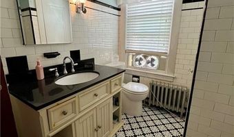 55 Greylock Ave, Cranston, RI 02910