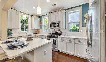 30 Tabby Shell Rd, Bluffton, SC 29910
