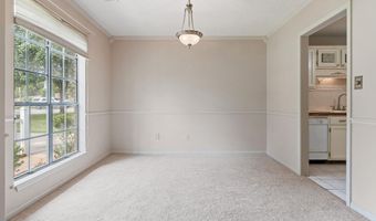 101 BERMUDA LAKE Dr, Alabaster, AL 35007