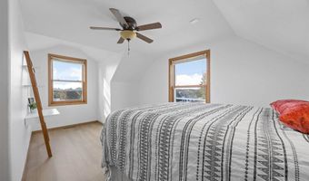 13294 212th Ave, Anamosa, IA 52205