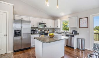 5279 Windfield Dr, Allendale, MI 49401