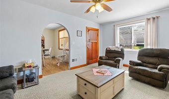 240 Herbert St, Alton, IL 62002