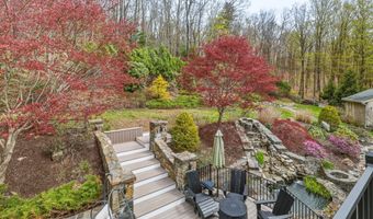 239 Wright Rd, Canton, CT 06019