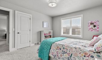W5757 JOCHMANN Drive, Appleton, WI 54915