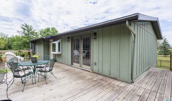 29594 472nd Ave, Beresford, SD 57004