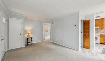 6729 WILLIAMS Dr, Alexandria, VA 22307