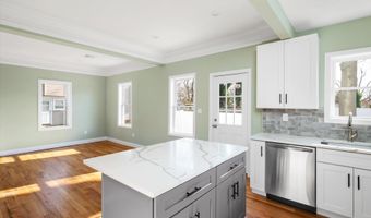 3 Williams Ave, Amityville, NY 11701