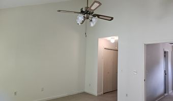 54 Deer Run 54, Bethel, CT 06801