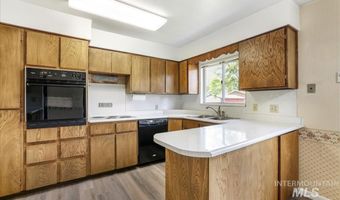 2011 Schodde, Burley, ID 83318