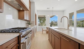 3074 Soft Horizon Way, Las Vegas, NV 89135