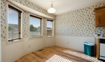 1408 Duesenberg Dr, Auburn, IN 46706