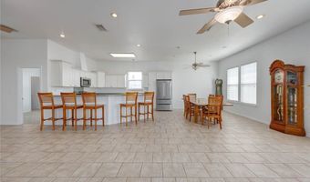 190 E Johnson Ave, Aransas Pass, TX 78336