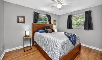 5331 Cleander Dr, Delhi, OH 45238