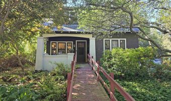 16 Vermont Ave, Brattleboro, VT 05301