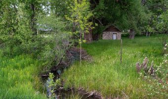 21 Old Boulder Rd, Big Timber, MT 59011