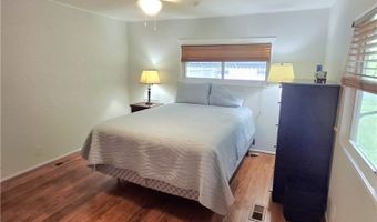 925 Sequoia St, Barefoot Bay, FL 32976