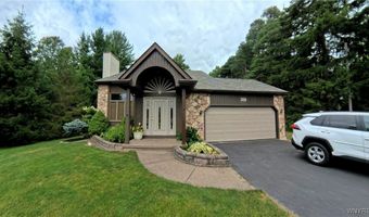 360 Muegel Rd, Amherst, NY 14051