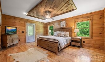 407 Signature Ridge Rd, Banner Elk, NC 28604