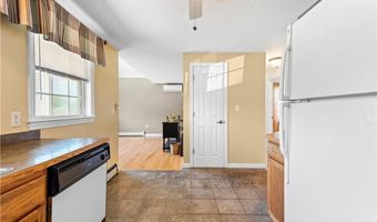 3 Jones Ave, Bristol, RI 02809