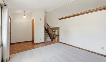 8768 Meadowridge Ln, Indianapolis, IN 46217