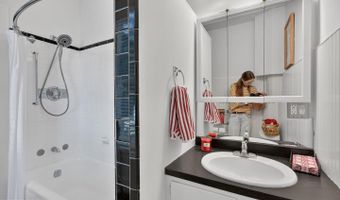 5501 3RD St S, Arlington, VA 22204