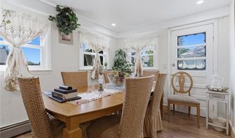 4 Rosemont Ave, Johnston, RI 02919