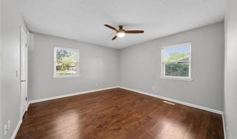 2401 SE 16th St, Bentonville, AR 72712