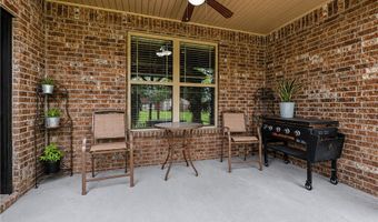 8367 Windsong Ln, Bentonville, AR 72713