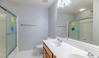 24635 KINGS CANYON Sq, Aldie, VA 20105