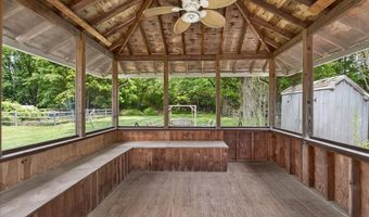1006 King Rd, Cheshire, CT 06410