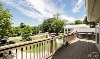 132 N Poplar St, Athens, GA 30606