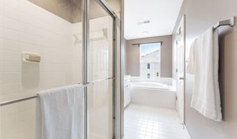 42175 CANARY GRASS Sq, Aldie, VA 20105