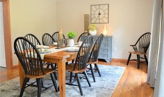 351 Tomaquag Rd, Hopkinton, RI 02804