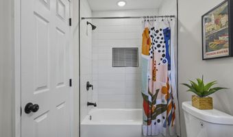 4433 PALL MALL Rd, Baltimore, MD 21215