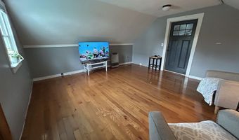 221 S Main St, Cambridge, VT 05444