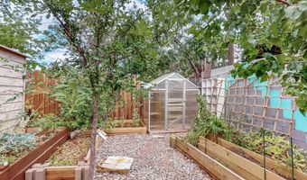632 ADAMS St NE, Albuquerque, NM 87110
