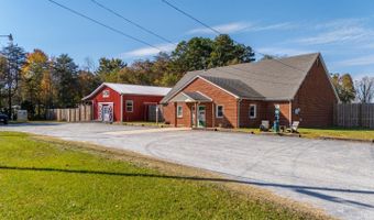 273 Riverbend Rd, Altavista, VA 24517
