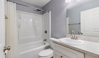 11932 NW 74TH Ter, Alachua, FL 32615
